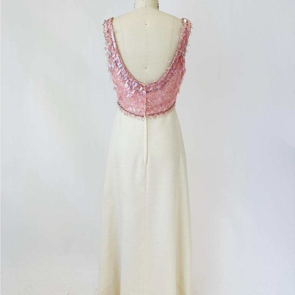 Vintage Pink and Cream Wedding Dress - Picture 3 of 9